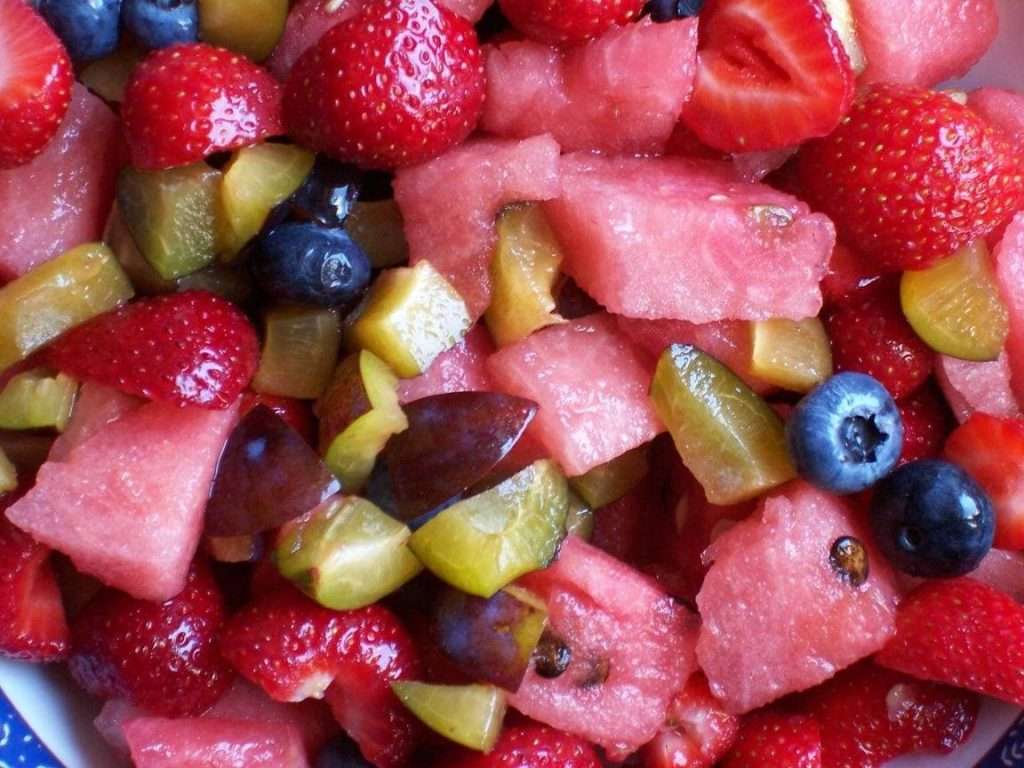 Fot. sxc.hu Lato w kuchni to przede wszystkim soczyste i kolorowe owoce.