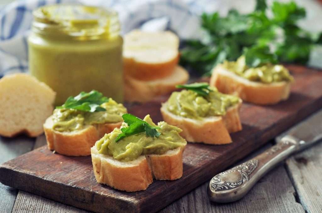 Canapes of bread and guacamole
