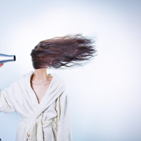 Odżywki do włosów – jak kupować i prawidłowo stosować?