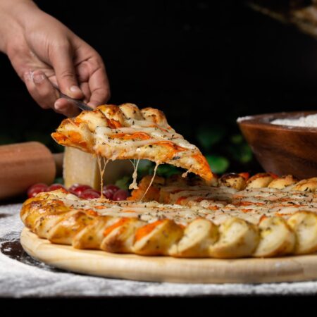 Prawdziwa włoska pizza – domowy sposób