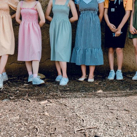 Sukienki dla nastolatek – znajdź swój styl