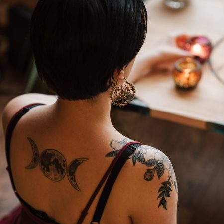Tatuaże a strategia radzenia sobie z emocjami