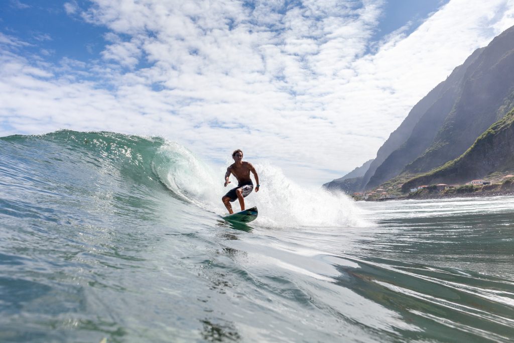 Madera - Surf_Faja-Sao-Vicente004©Nuno-Rodrigues-scaled.jpg