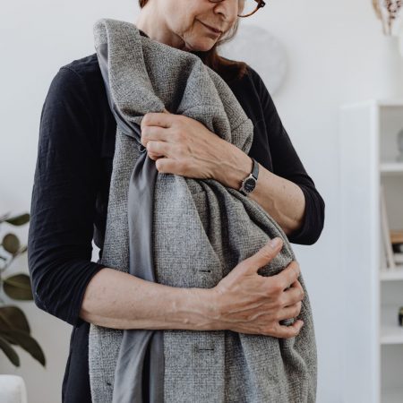 Żałoba wymaga czasu. Jak dać sobie prawo do przeżywania straty?