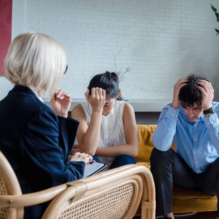 Psychoterapia małżeństw – jak przebiegają spotkania?
