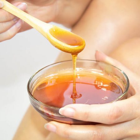 Apiterapia w XXI wieku – co mówi nauka o leczniczych właściwościach miodu?